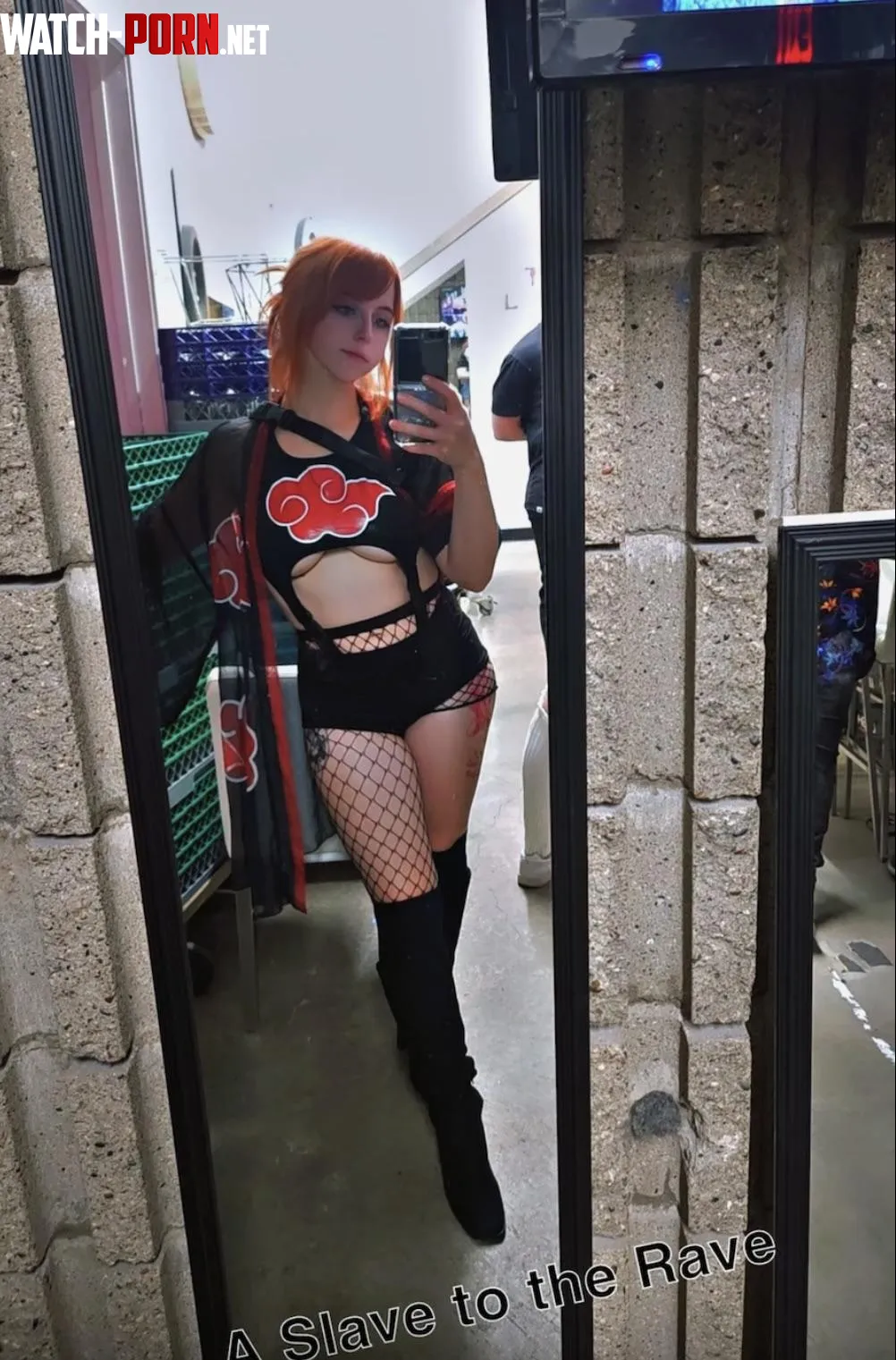 Rave girl by tigolbiddiesbruh