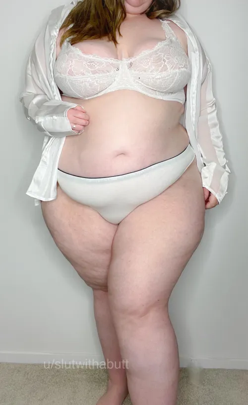 Thumbnail Innocence Explored: Fresh and Innocent - BBWGW
