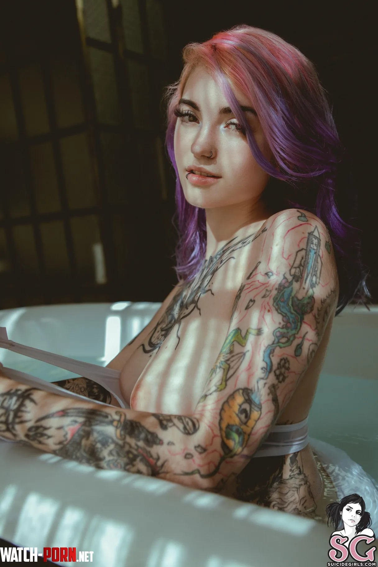 Though Light and Shadow  Model Gloom by SuicideGirls