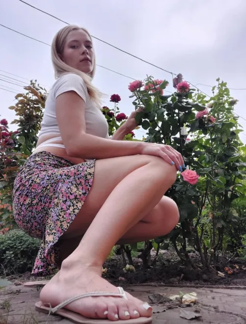 Thumbnail Arousing Queries: Does This Dress Turn You On? PrincessAuroraFeet Asks