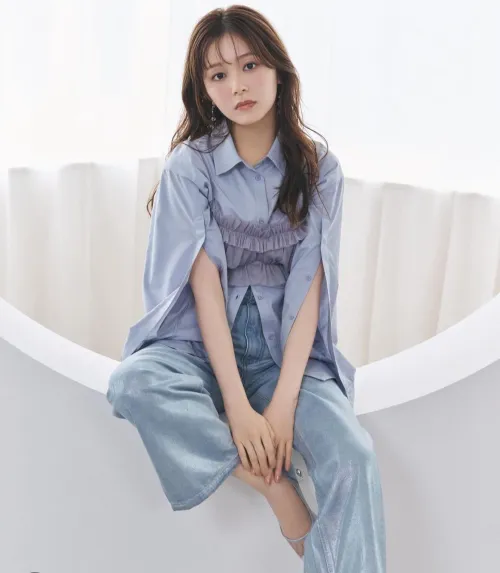 Thumbnail Unraveling the Mystery Behind 'who is she' in Gravure by Safe_Finance8019