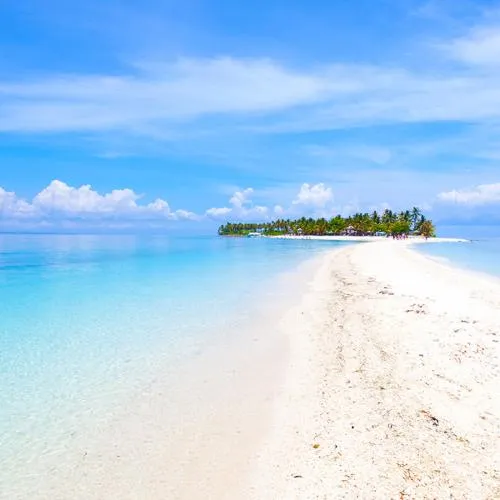 Thumbnail Exploring the White Beach of the Philippines