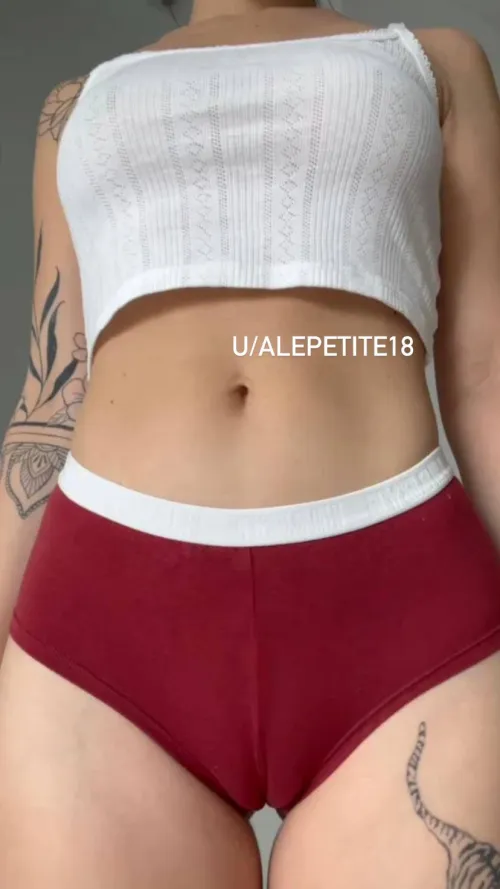 Thumbnail Rocking the Perfect Combo: Croptops and Cameltoe by alepetite18