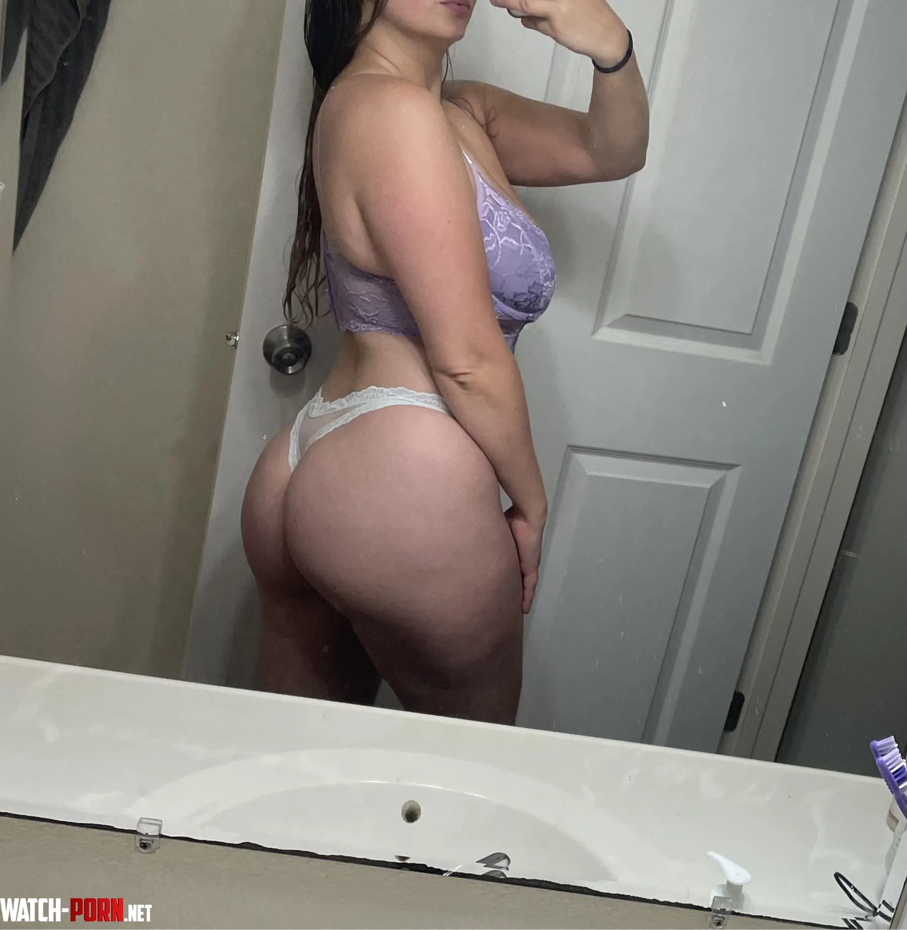 Which one is better Tits or ass  by sourrccreamm