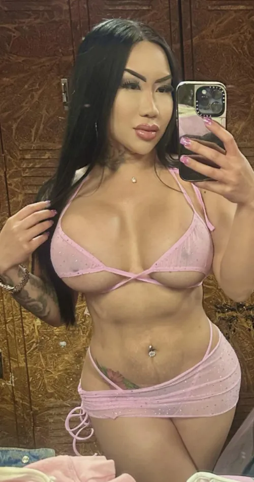 Thumbnail AvaMaedelane Showcases the Beauty of Bolted Asian Tits