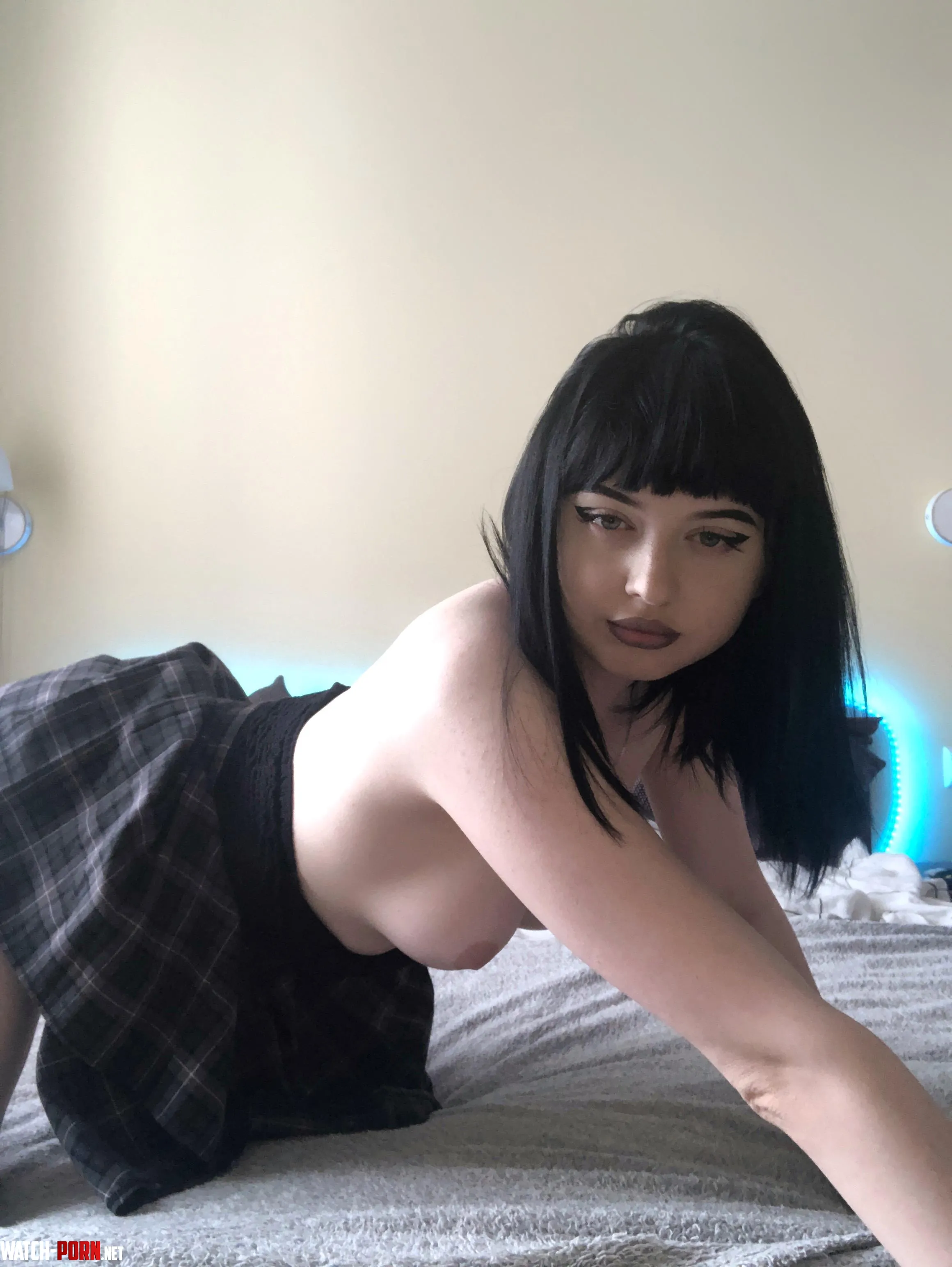 I dont like to wear a tshirt but I love my skirt by strawwwgg