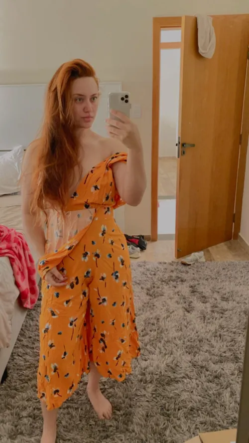 Thumbnail No Makeup, No Bra: Embracing Natural Beauty and Comfort - Puzzled_MJ's Guide to Confidence | SexyFrex Category