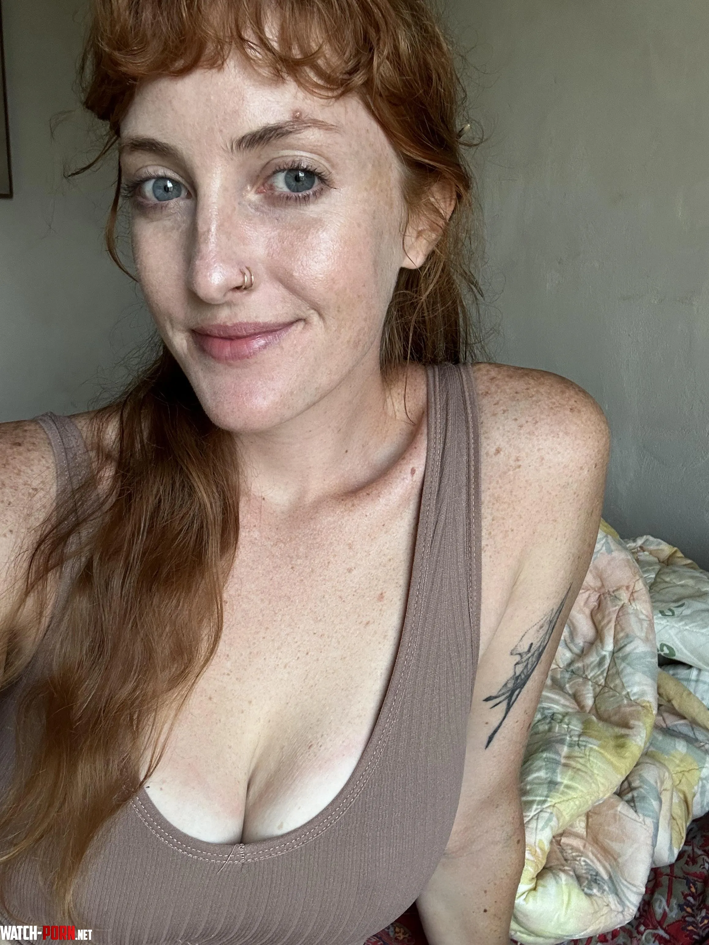 The light was just right I had to take a picture  by gardenergirlnextdoor