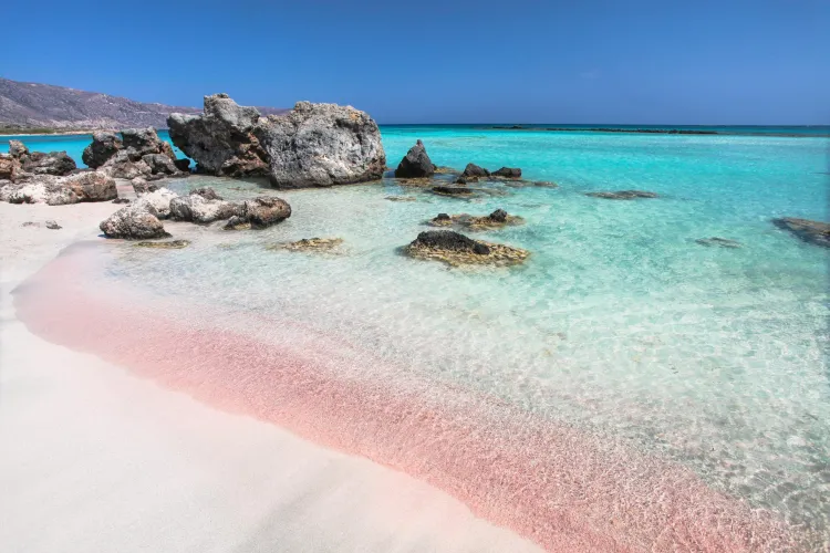 Thumbnail Elafonisi Beach in Greece: A Natural Wonder