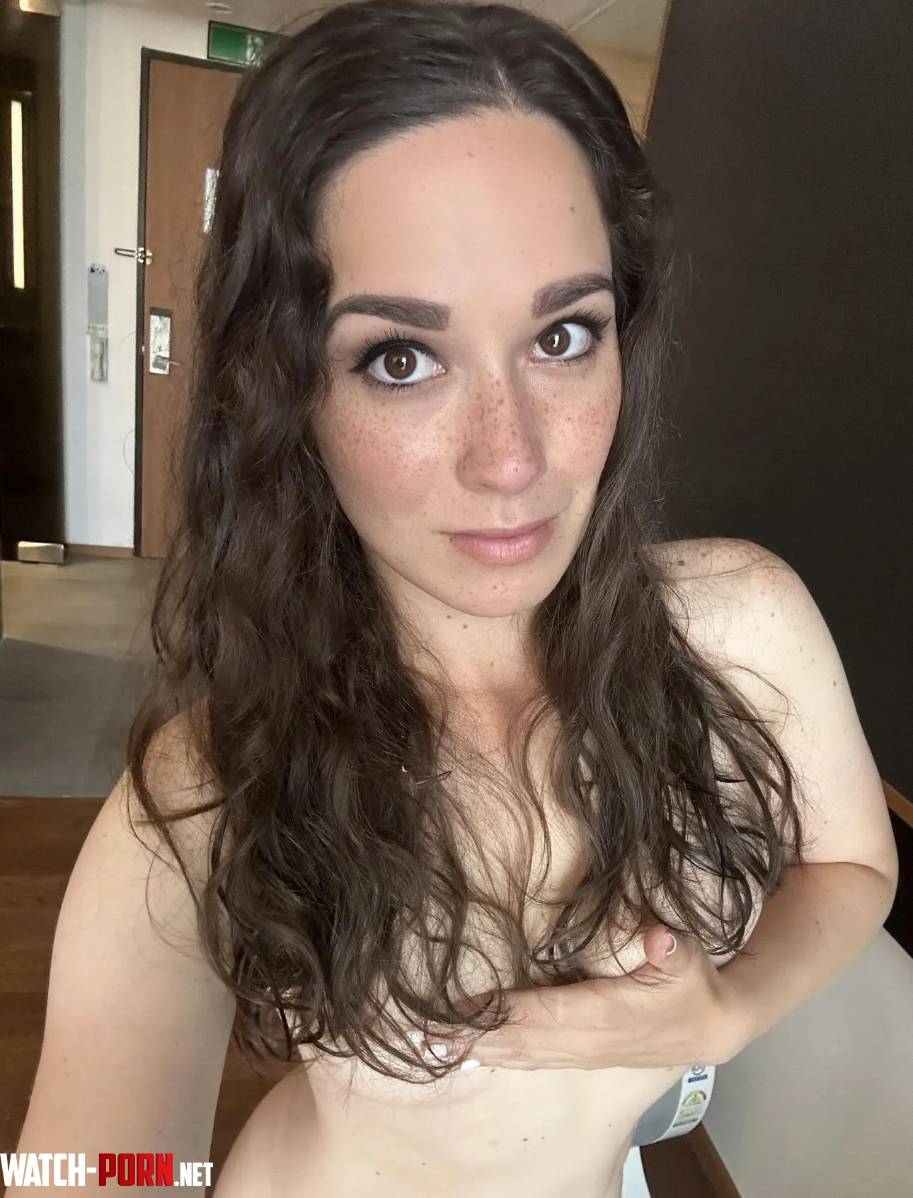 Rocking my curls by AlanaAraya