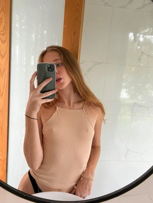 Thumbnail A Peek Through Fashion: Revealing the Mystery of Pokies