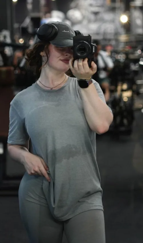 Thumbnail Nothing Like a Sweaty Gym Streak: rubyelizabethh's SweatyGirls Adventure