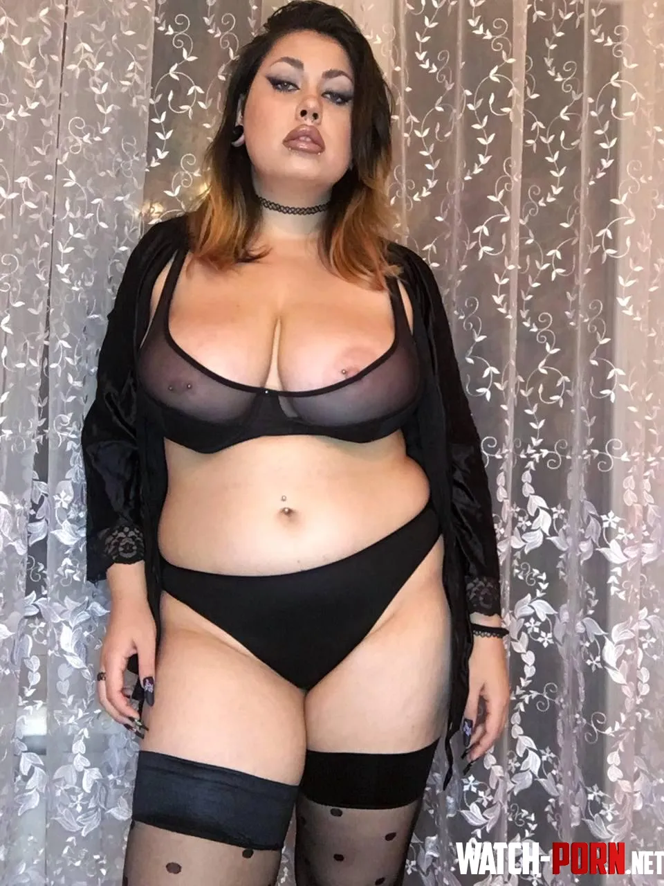 where is guys who love my body type irl  by katya_18