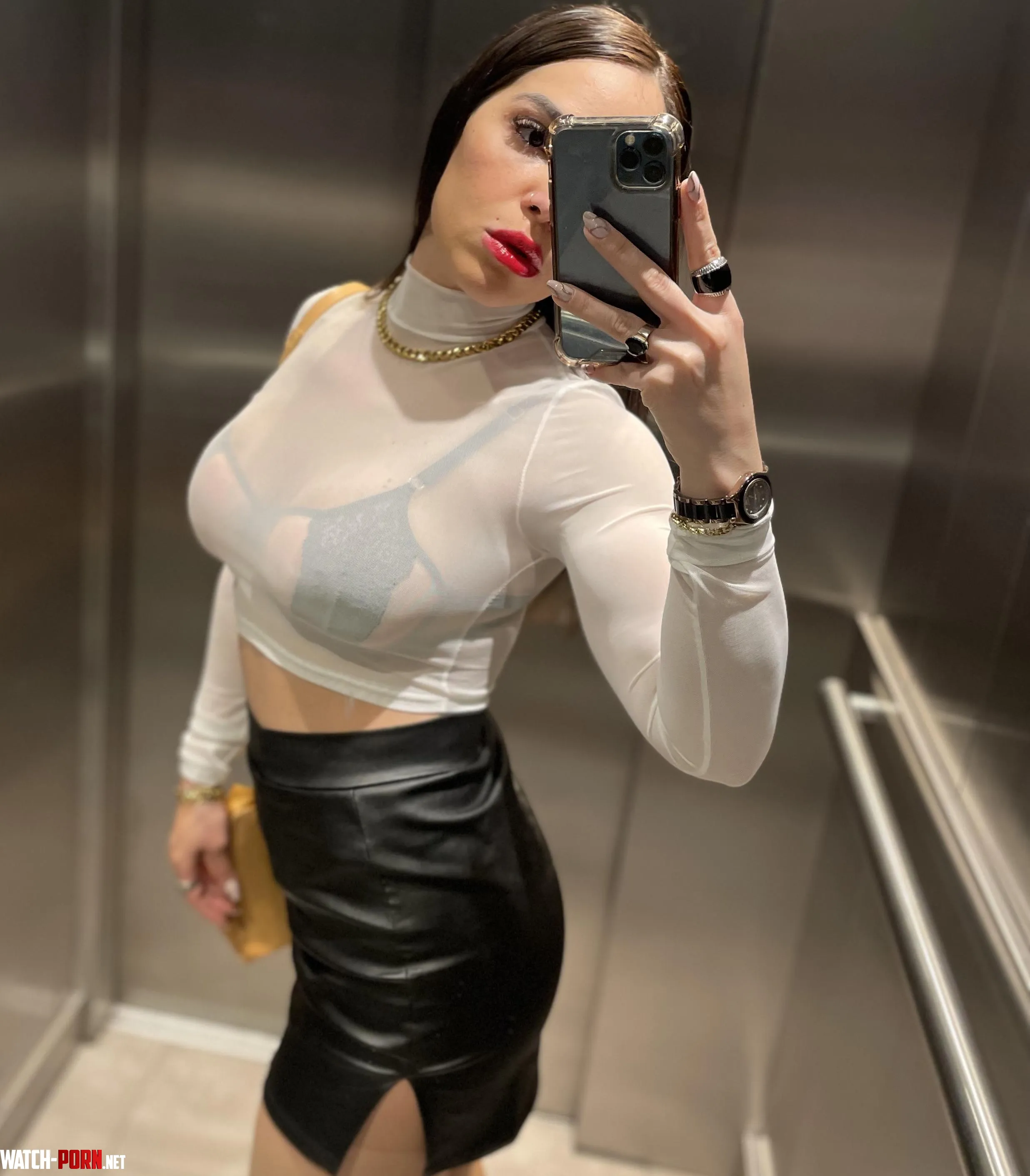 I love dressing fine and elegant  by Afroditalatina