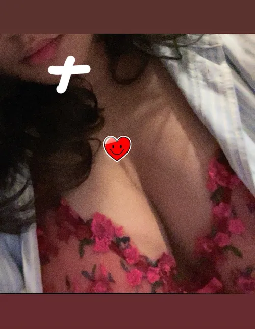 Thumbnail paruparonghindibukid: Sensual Pleas for Freedom