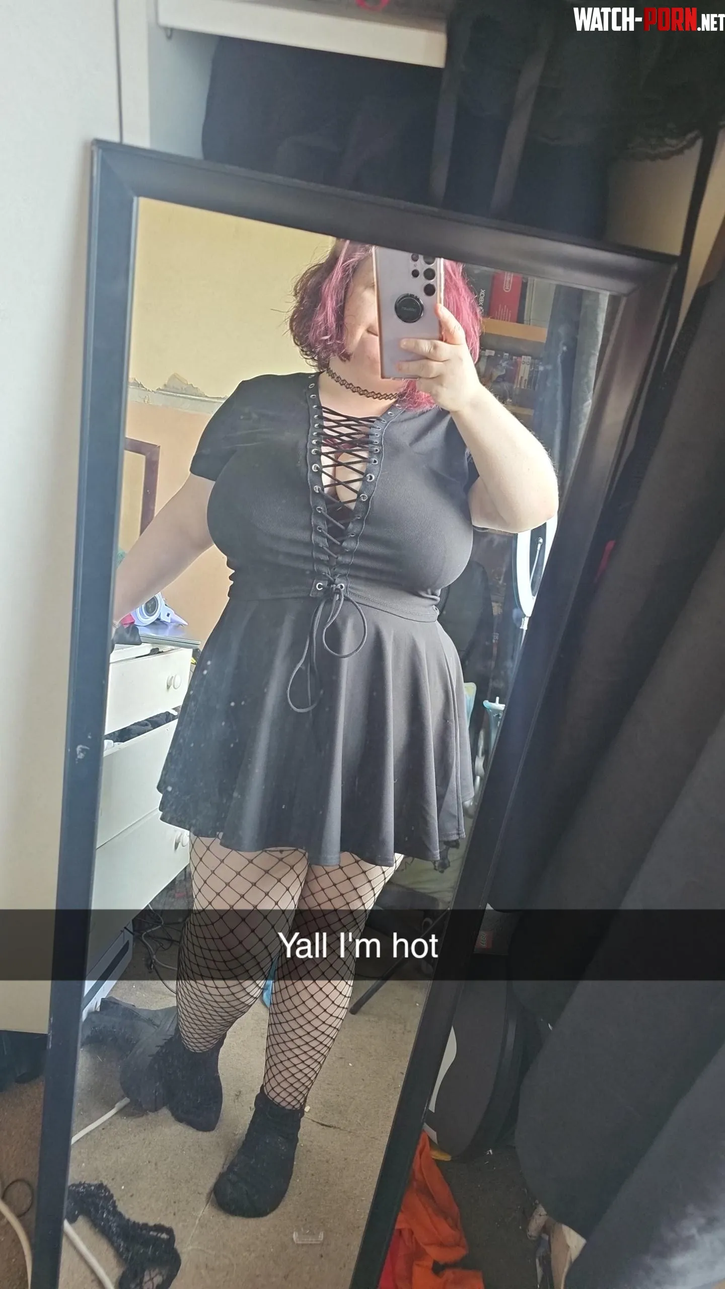 I love this outfit  by Hollow_Insanity