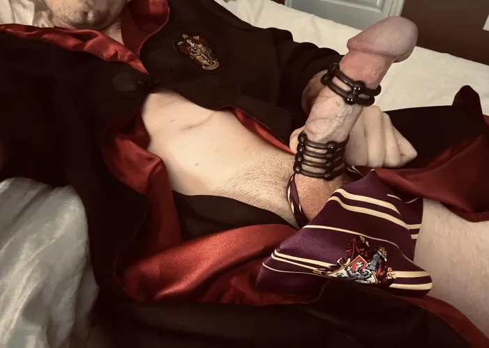 Thumbnail Unveiling Mischief with 'i solemnly swear i am up to no good'