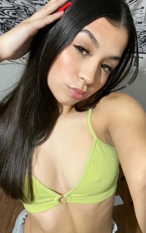 Thumbnail Text Me: Latina Porn Seduction Unveiled