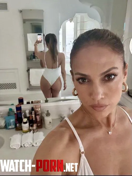 Jennifer Lopez by Scarface112