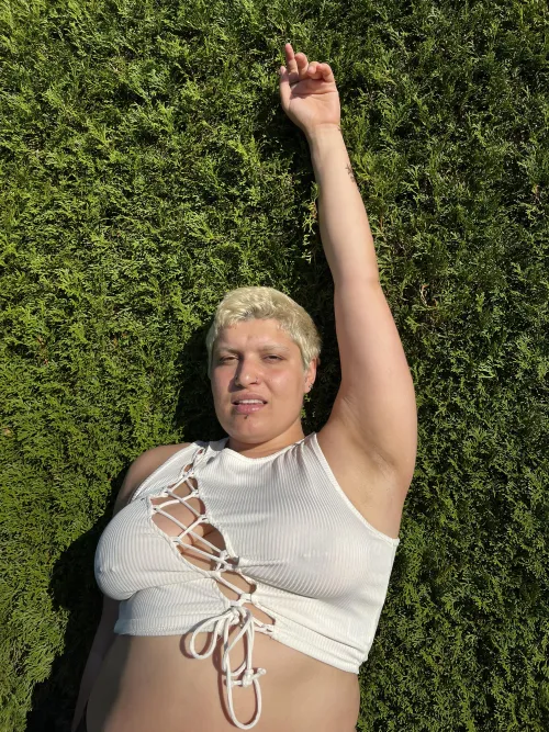 Thumbnail Reflecting on Summer Memories | BBW_Chubby Experience