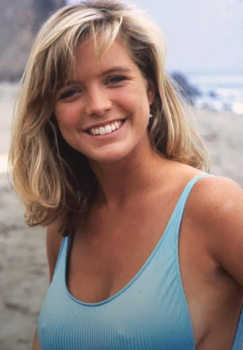 Thumbnail Spunky_Fun_1961 Showcases Courtney ThorneSmith in CelebrityPokies