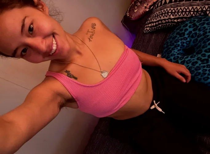 Thumbnail In Pink Today: RedBarbieBabe's Croptopgirls Fashion Update