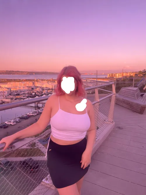 Thumbnail Opinions Wanted: Reviewing the Wifey's Allure | Single_Panda_4462