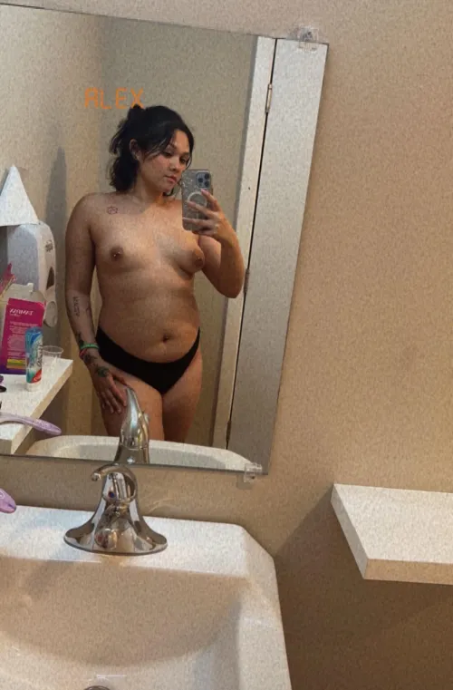 Thumbnail Am I Cute? Exploring Chubby Beauty with Xyzprincess_xo