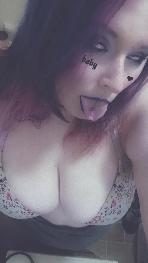 Thumbnail Goth Girl for Sale: SlutsofSnapchat LivingDeadGirl62402