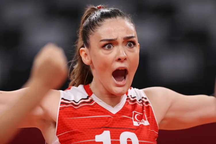 Thumbnail Zehra Gne: The Turkish Volleyball Sensation