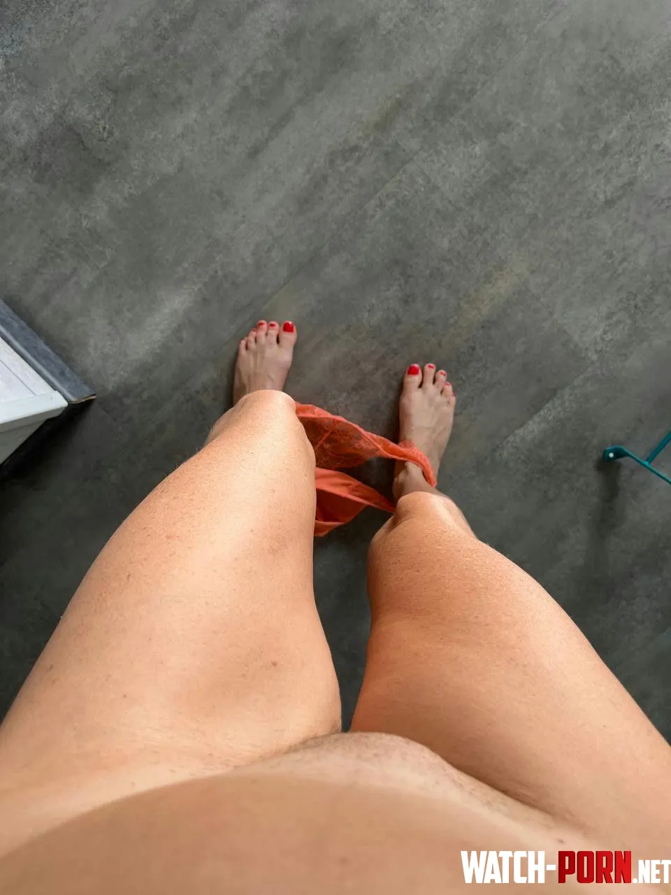 Who wants to play with this 48yo Hotwife by fierce-phantom