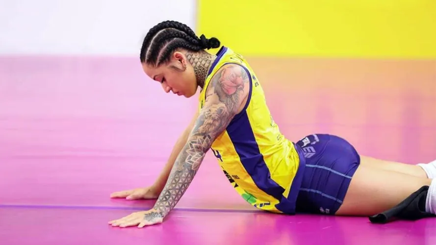Thumbnail Brenda Castillo: A Volleyball Phenomenon's Tale