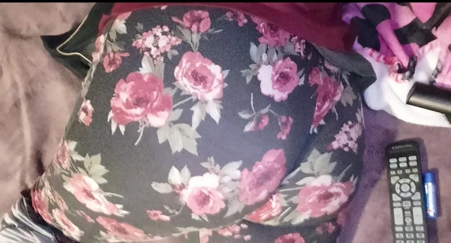 Thumbnail What Would You Do to This Fat Ass? Insights from ilistaymystic