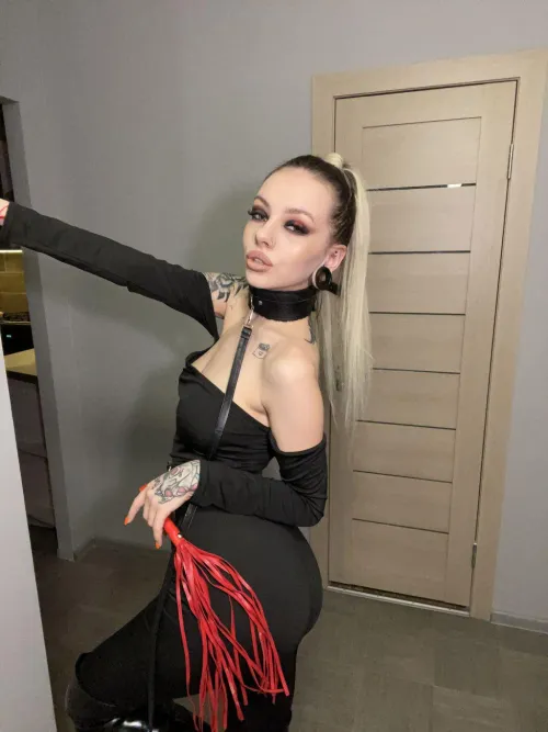 Thumbnail Decode Tattoos and Hidden Histories in BDSM F