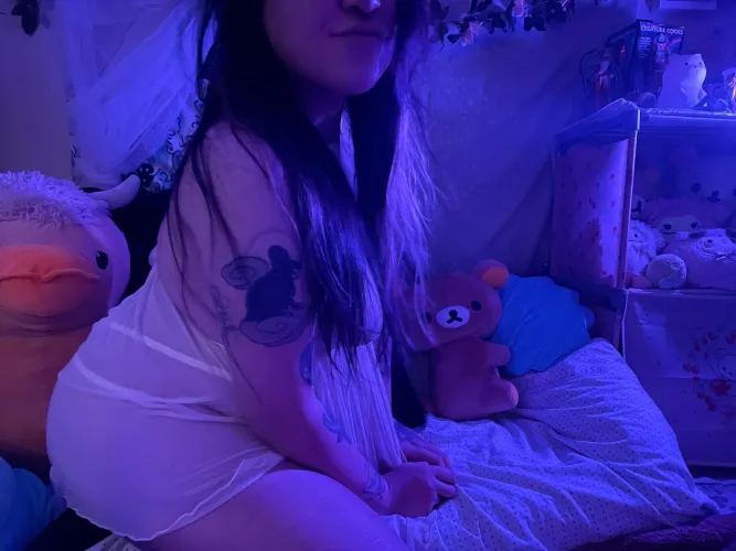 Thumbnail Newbie Getting Cozy Before Bed | brightslut's Introduction
