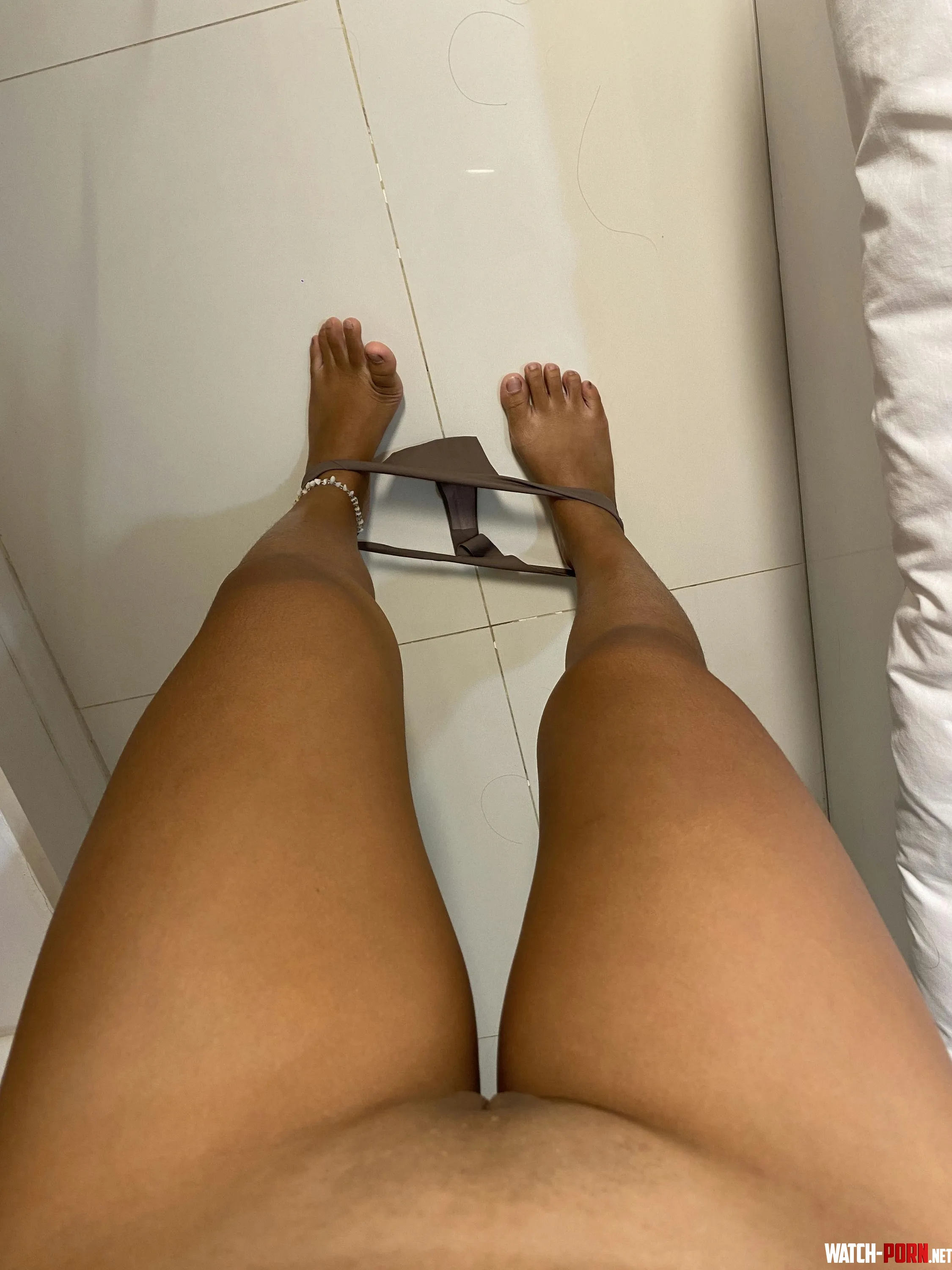 Condom or raw by Cutie_BaBeY