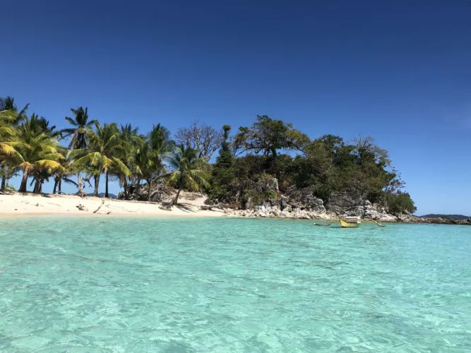 Thumbnail Blue Water and a Blue Sky: Perfect Beach Day by __Ashleyy__ | Beach Category