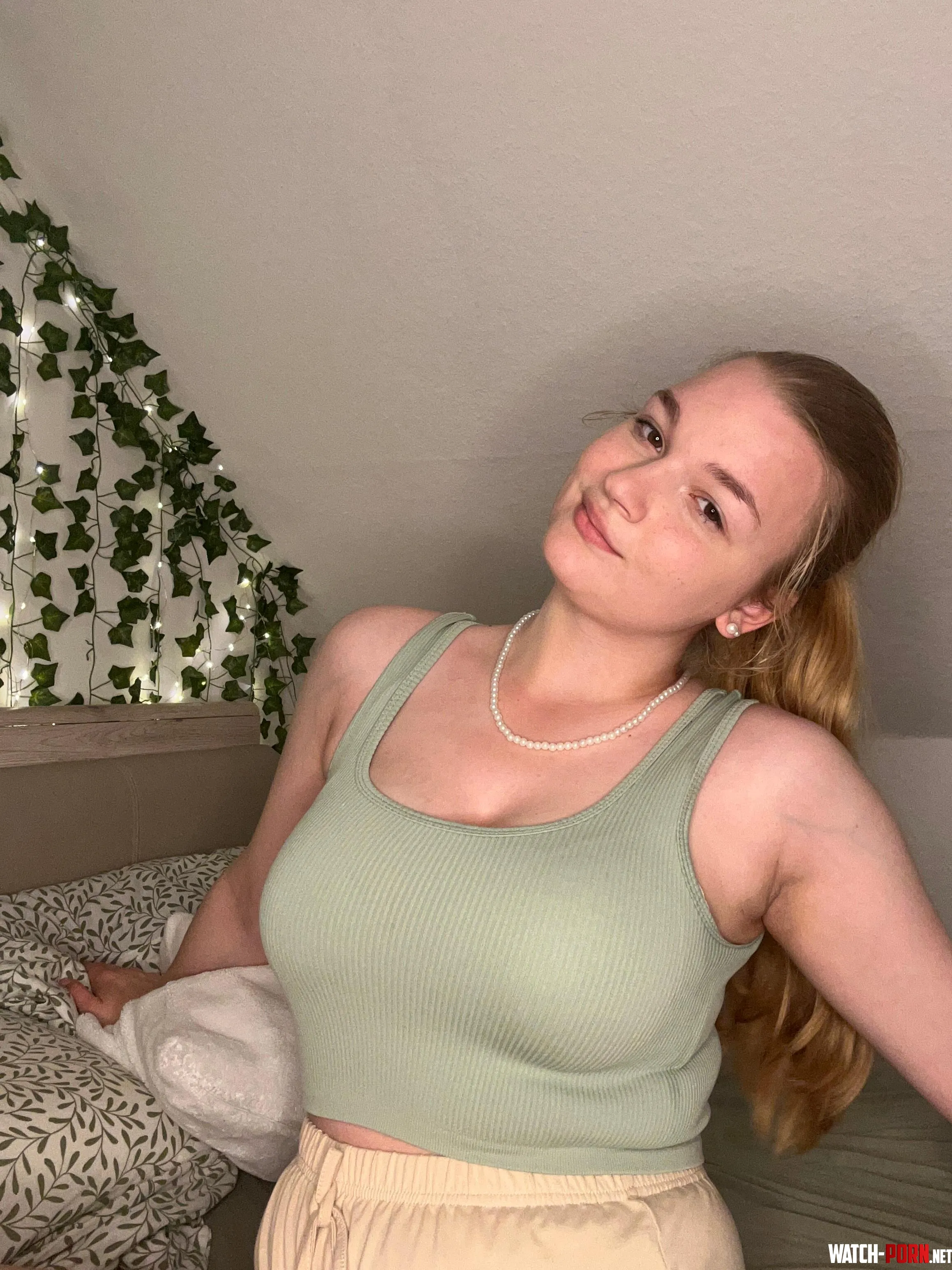 Im 18F today how old are u by Pretty-Girl242