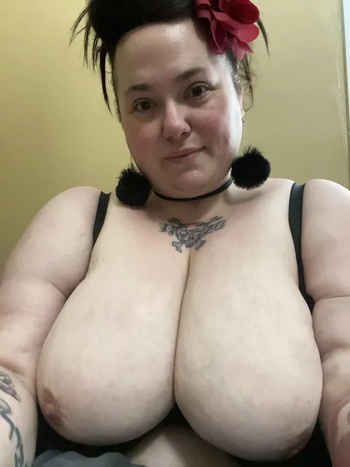 Thumbnail Good Girl Vibes from Littlemissrosiecheeks