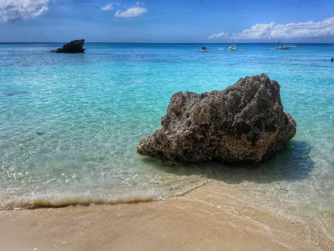 Thumbnail Yearning for the Beach: Memories of Serenity by Anngiiee_