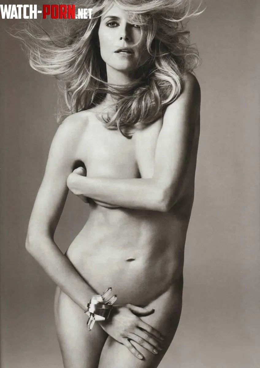 Heidi Klum by Dull_Junket_619