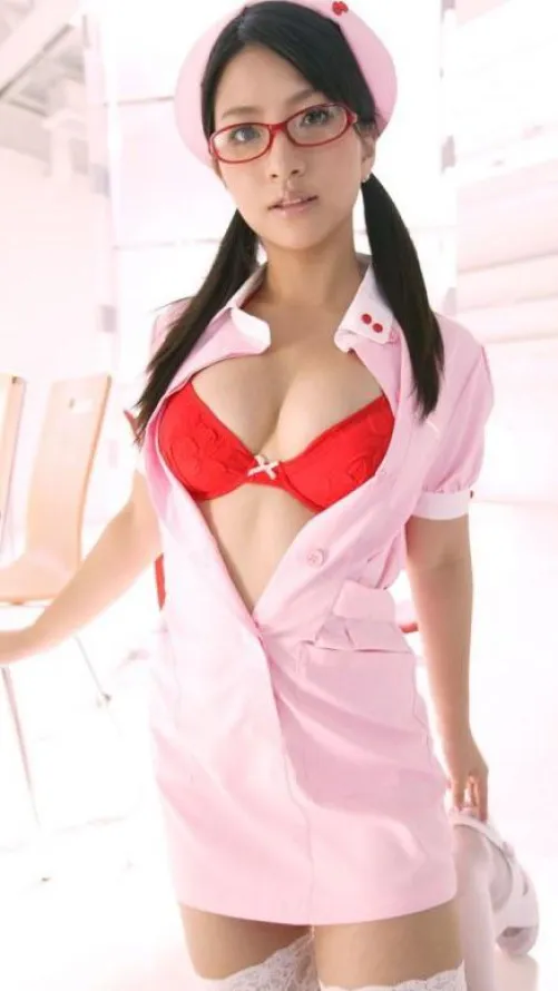 Thumbnail Color Favorites Revealed by ClockChock in Lingerie