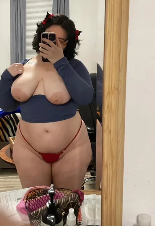 Thumbnail Describe Me in One Word by santaangelita_ - Chubby Category
