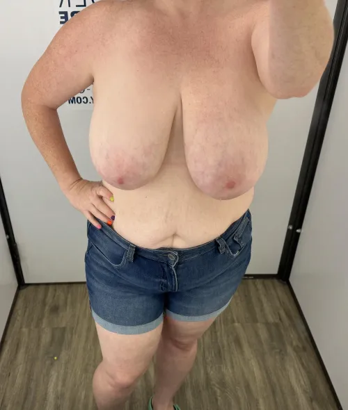 Thumbnail Topless in Jeans Unveiled: RecommendationNo8031's Exploration