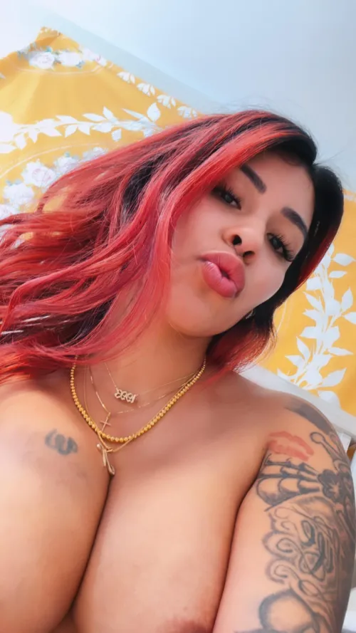 Thumbnail Temptation Awaits on yvettediazxo's OnlyFans Profile