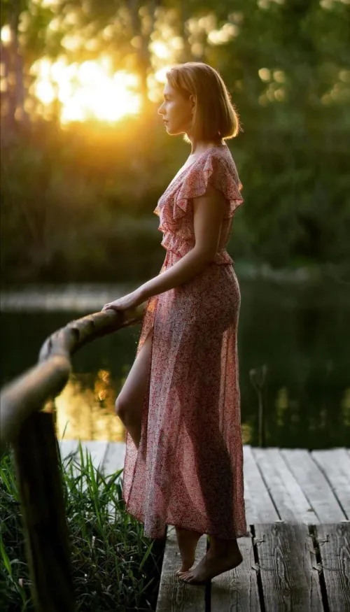 Thumbnail Steffimanners' Tranquil Tale: An Evening at the Pond