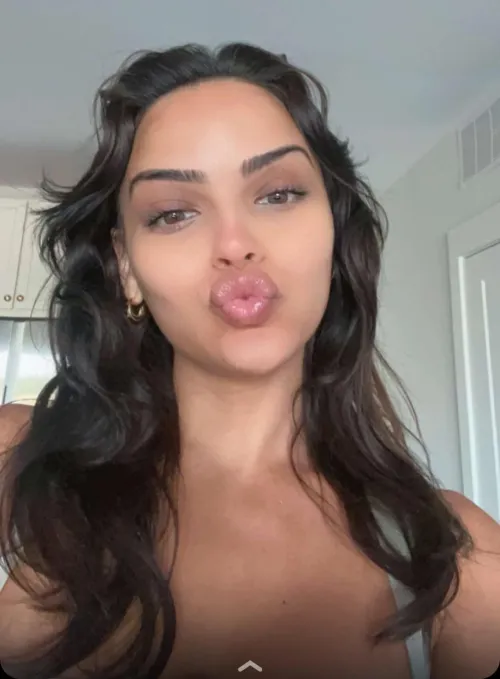Thumbnail WestHalf8894's Intense Pouting: Provocative Desires