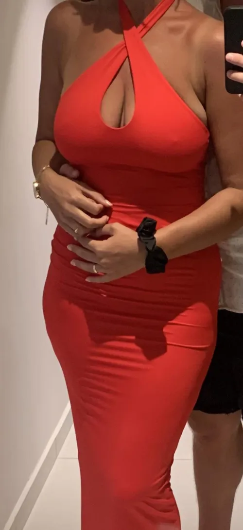 Thumbnail Shy Wife's Dilemma: Revealing or Not with Albaniancouple