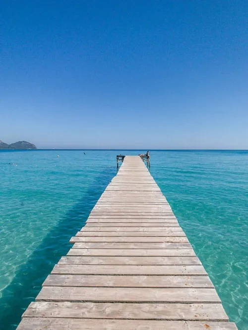 Thumbnail Discover Paradise Beach Escapes by Jimenahot