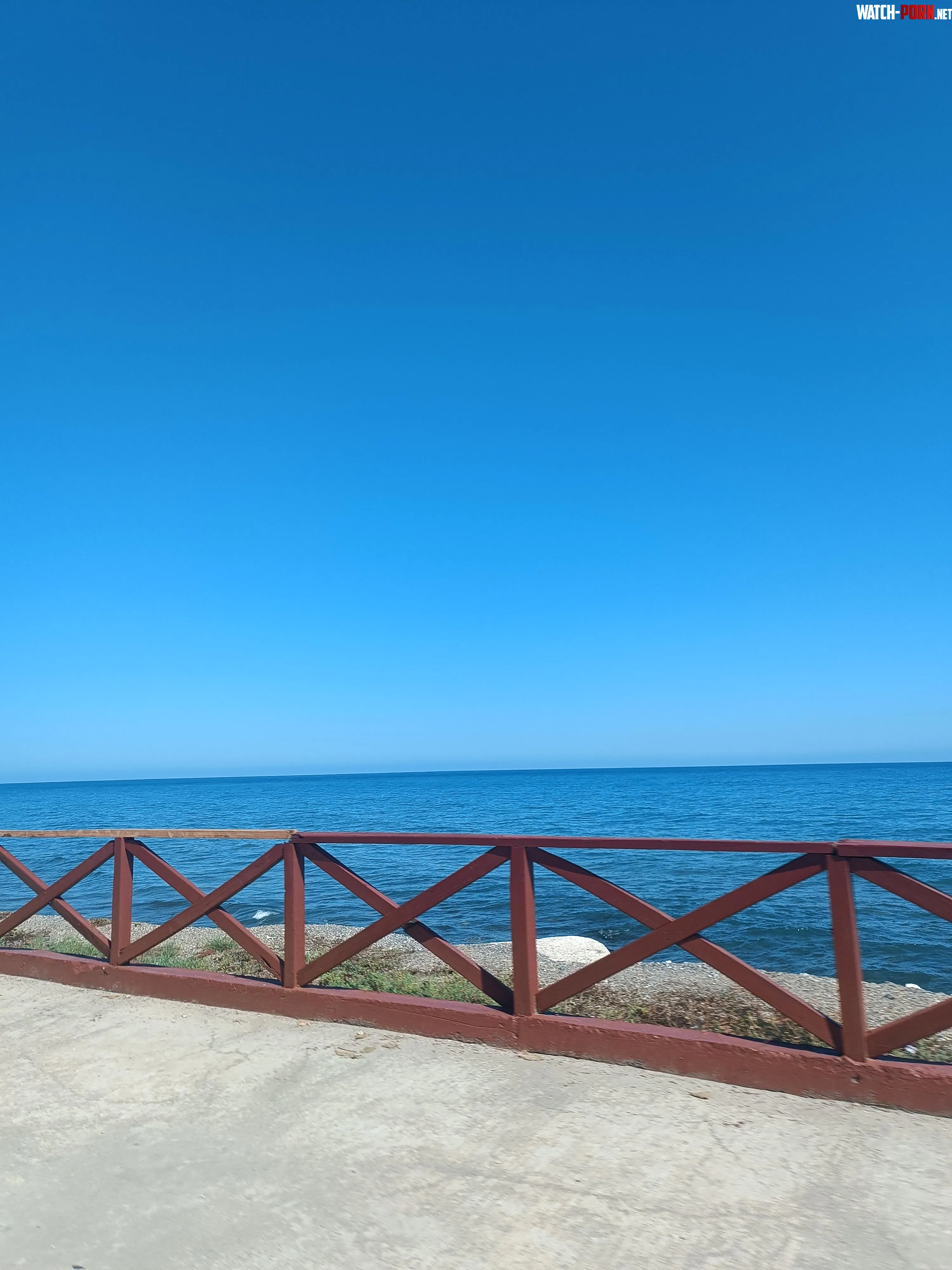 Beach  by yeilij
